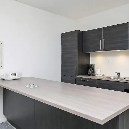 Apartment Clxxviii *